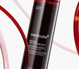 medicube Red Body Peeling Shot, Strawberry Skin Body Spray Cleanser
